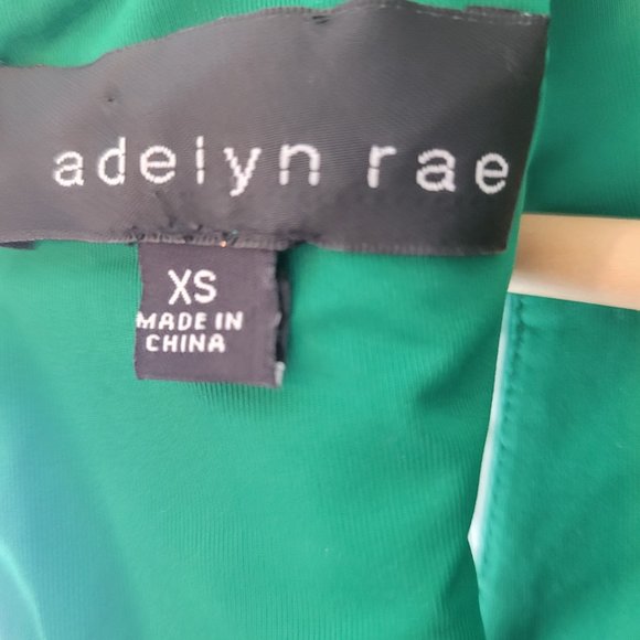 Adelyn Rae Dress - Picture 6 of 6